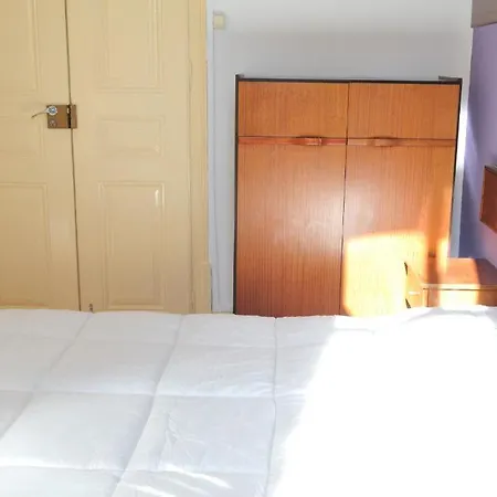 Pensión Residencial Moderna *