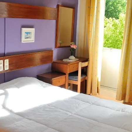 Residencial Moderna * فيغيورا دا فوز