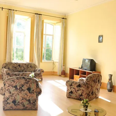 Residencial Moderna Pensión