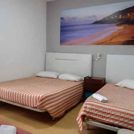 Residencial Moderna * Фигейра-да-Фош