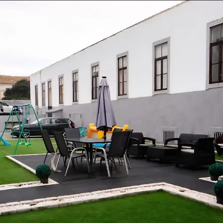 Residencial Moderna * Фигейра-да-Фош