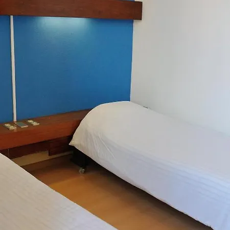 Residencial Moderna Guest house *